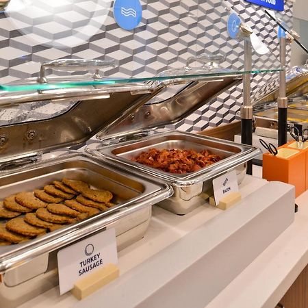 Holiday Inn Express - Cabot By Ihg Bagian luar foto