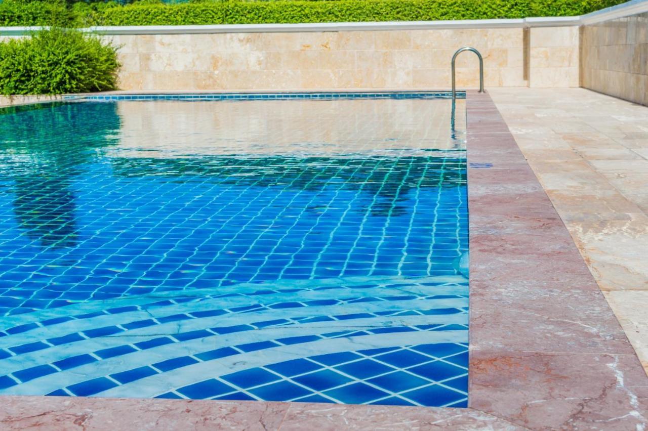Holiday Inn Express - Cabot By Ihg Bagian luar foto